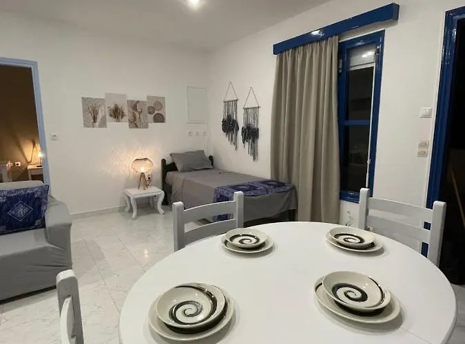 Ardani Bay Family شقة فندقية *